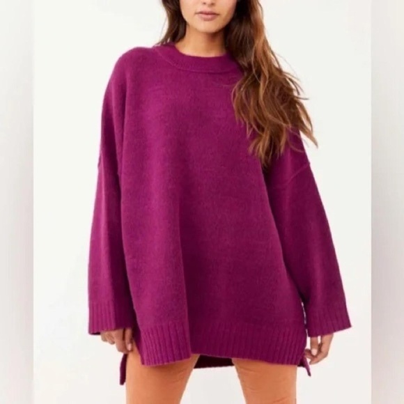 NWOT Free People Peaches Oversized Tunic Sweater in Plum Caspia Women’s Medium - Picture 3 of 16